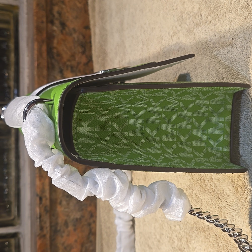 Michael Kors Green and White Crossbody Bag. Nwt - Picture 8 of 11
